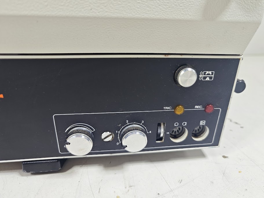 Eumig Mark S 807 Super Single Projector - Untested, For Parts