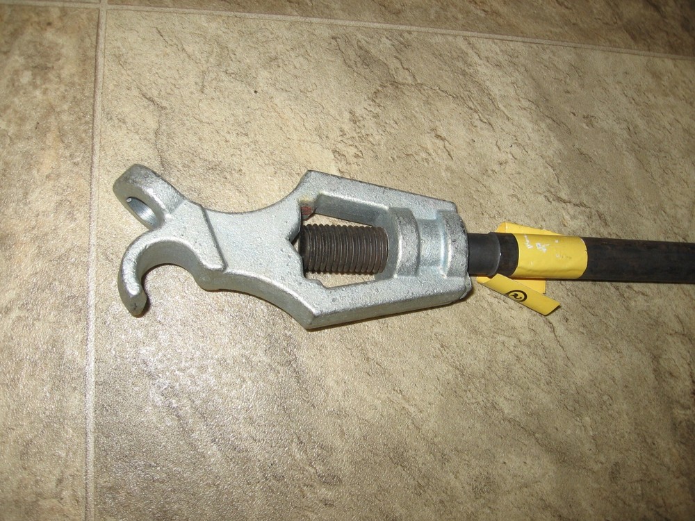 Raptor RAP41002, 18" Adjustable Hydrant Plain Wrench New with Tag