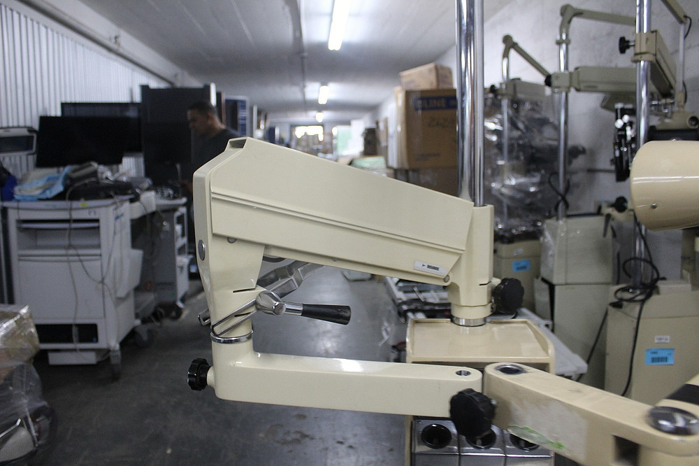 RELIANCE 7700 STAND