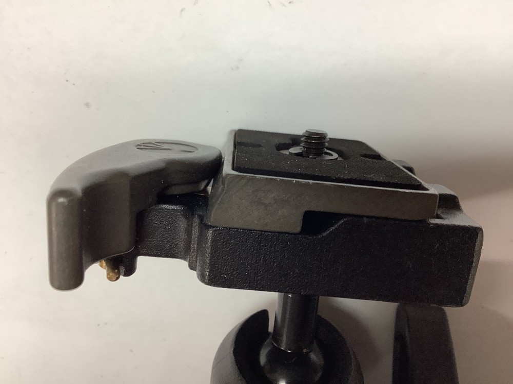 Manfrotto 484RC2 Mini Ball Head w/Quick Release