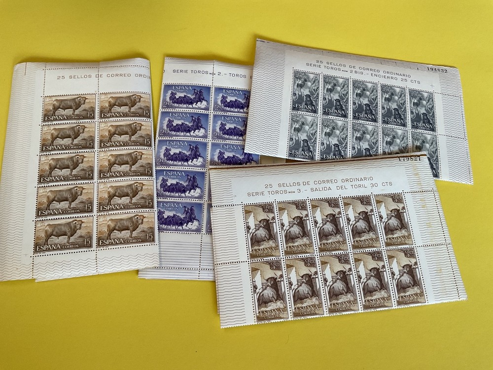 Spain Bull 4 mint never hinged stamps sheets folded B329