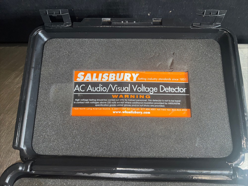 SALISBURY Model WHSCO 4344 Audio Visual AC VOLTAGE DETECTOR. Our #1