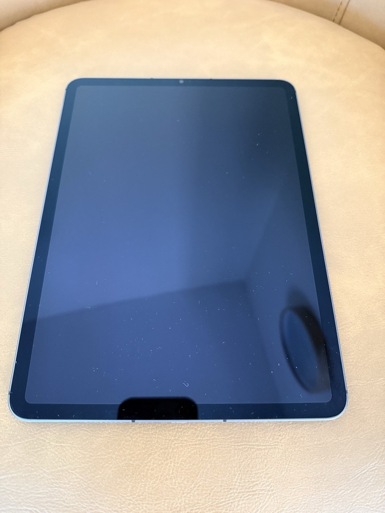 Apple iPad Pro Tablet Gray Built-In Rear Camera