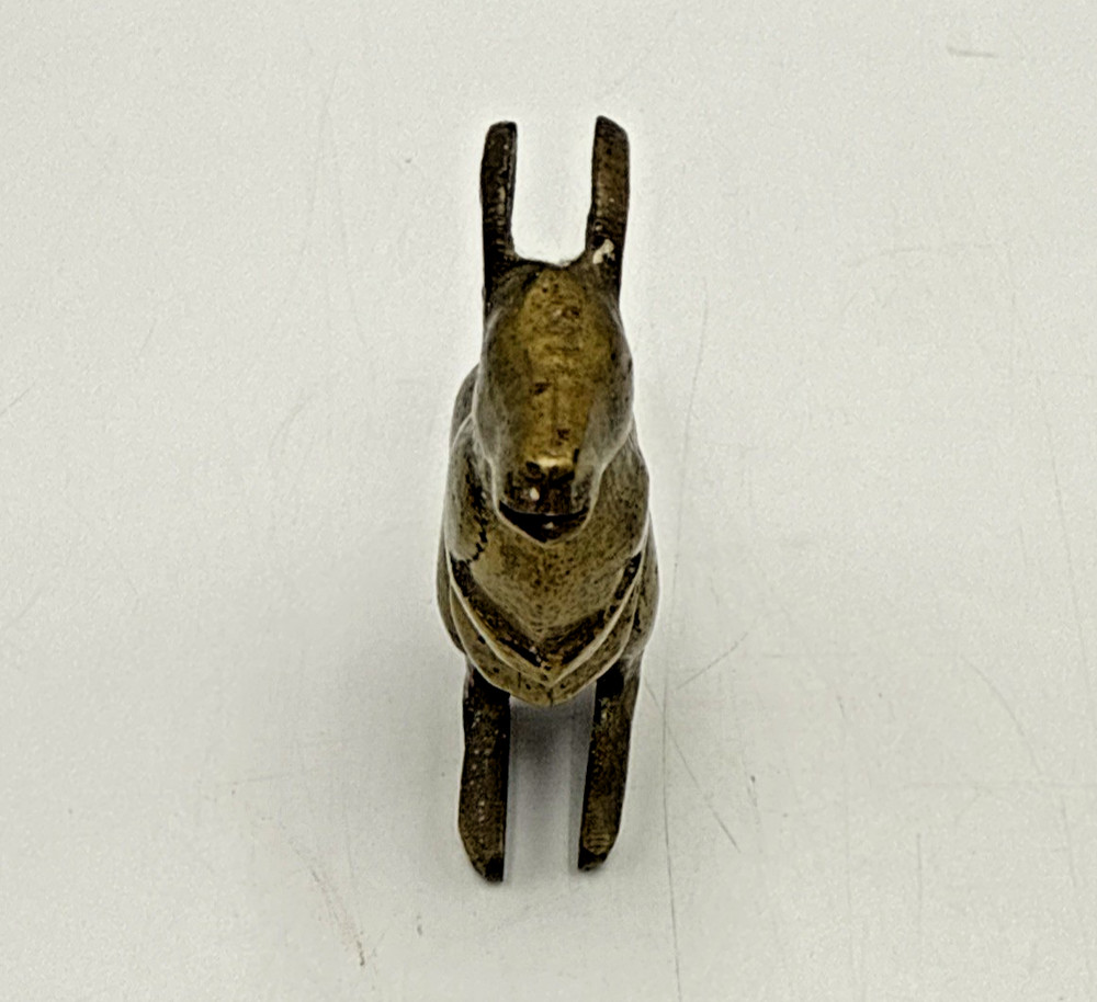 Small Solid Brass Kangaroo Figure Unmarked 2 3/4” X 3” curious look