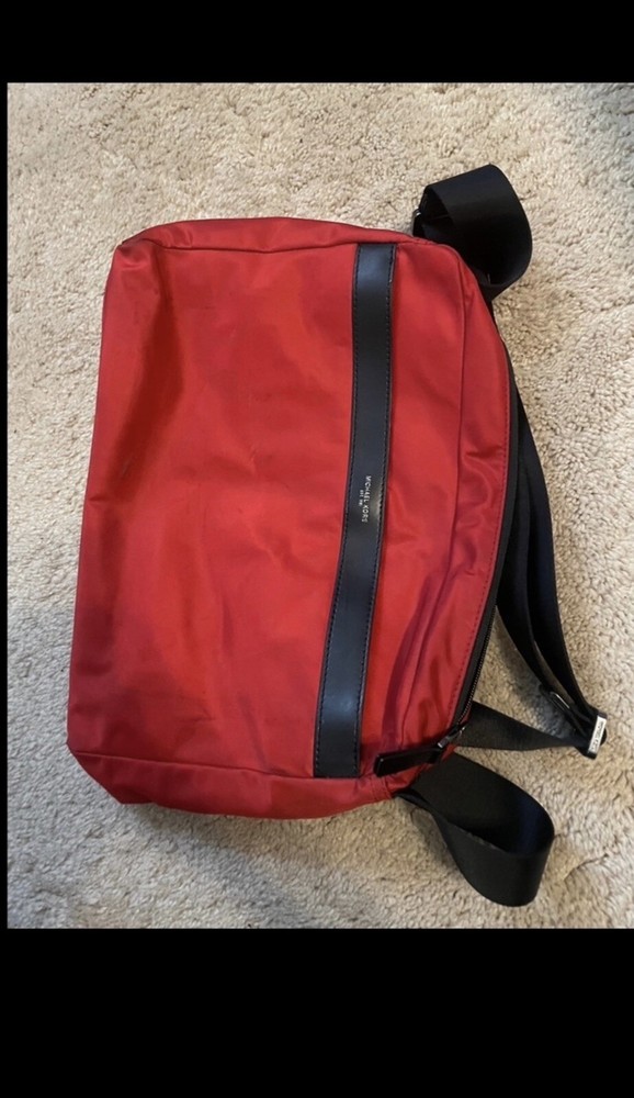 Michael Kors Messenger Bag