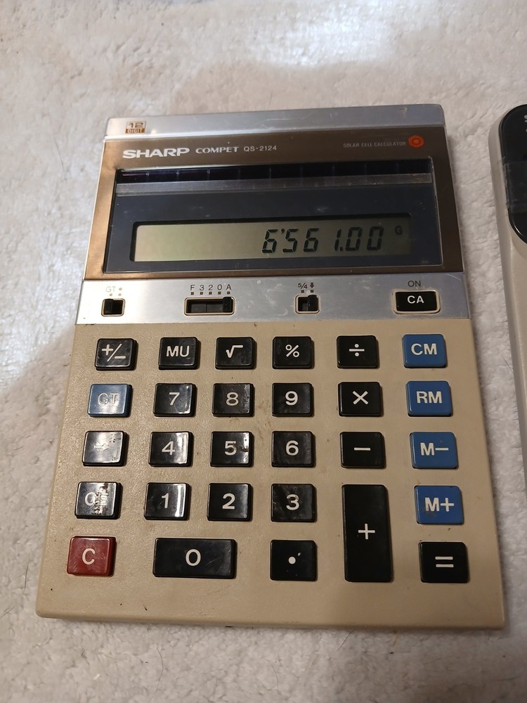 Sharp Compet QS-2124 Calculator Solar Powered Large - Vintage