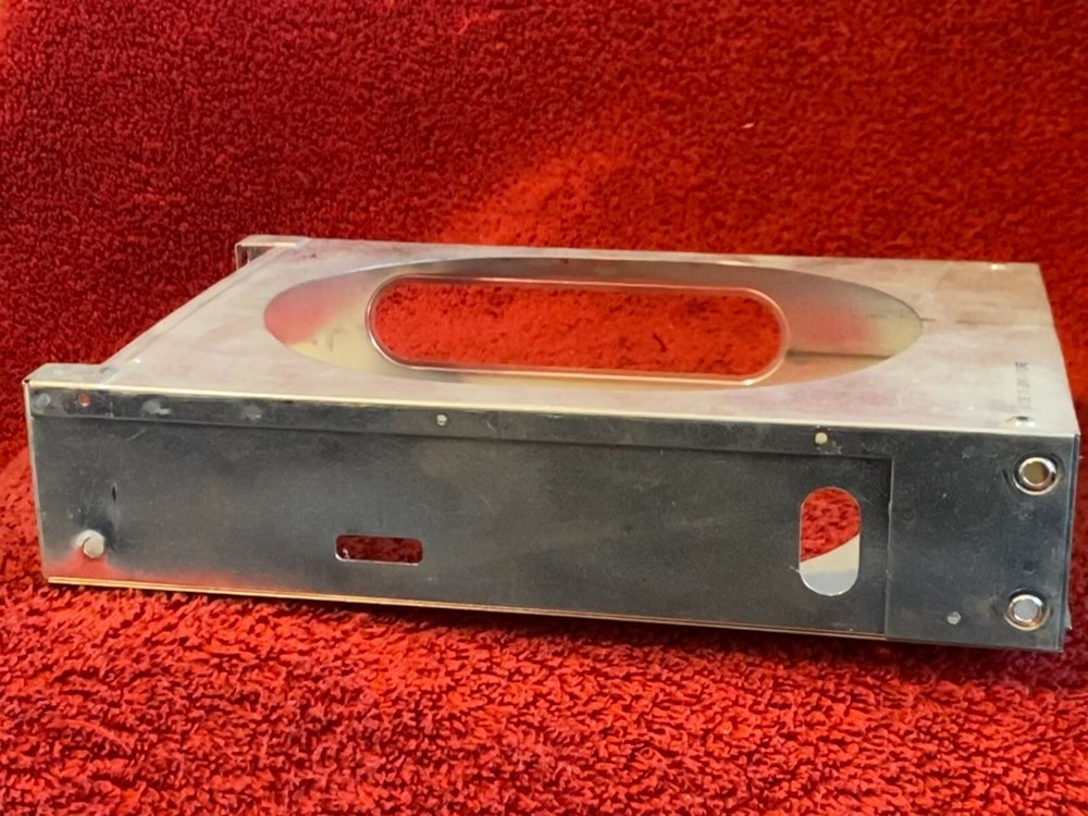 MOUNTING TRAY FOR KING KX 155 NAV/COMM