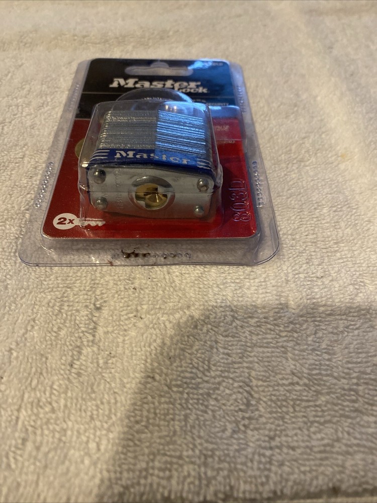 Master Lock New in package (997)