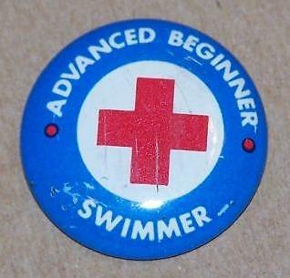 VINTAGE RED CROSS LITHO PINBACK BUTTON, ADVANCED BEGINNER SWIMMER, UNION LABEL