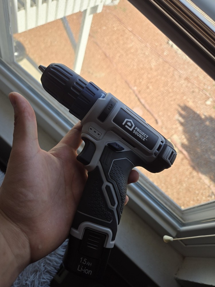 Project Source 12V Cordless Drill with 1.5Ah Lithium-Ion Battery