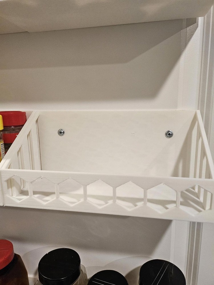 Floating Kitchen Spice Shelf: Wall-Mounted Pantry Organizer