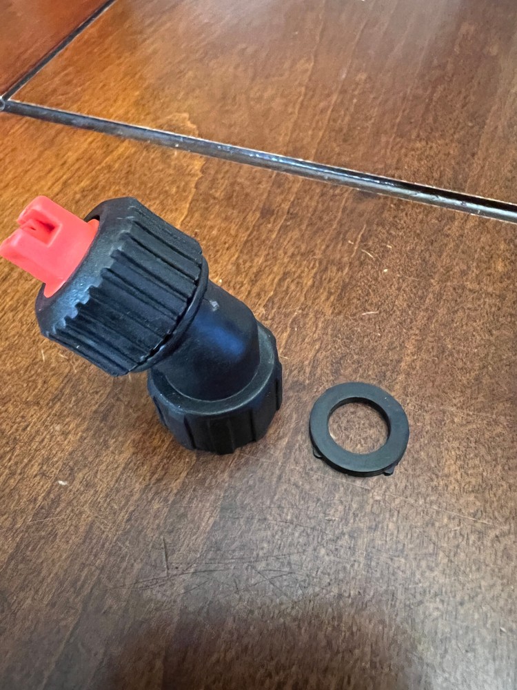 NEW  2820-20PS Milwaukee Replacement Sprayer Nozzle