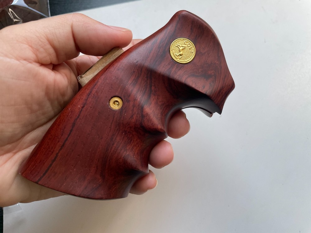 Smooth Wood Decorative Grips For Colt Python grip, opened grips