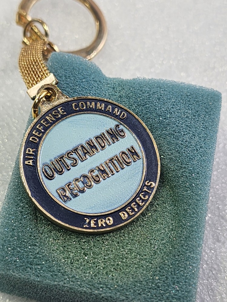 USAF 1960s Air Defense Command Zero /Defects Award Key Chain