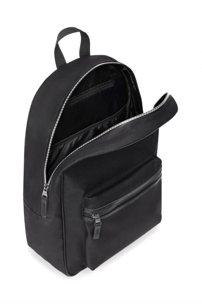 ILEYO Uno Black Backpack & Dustcover