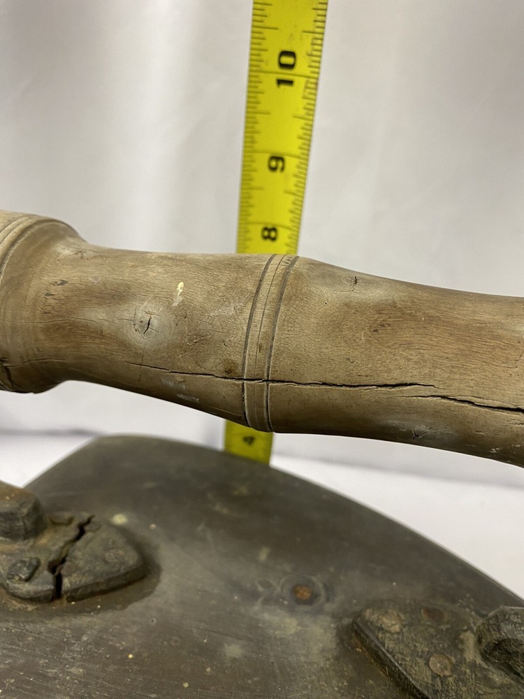 Antique Charcoal Pressing Iron Extra Large Cast Iron Cutouts