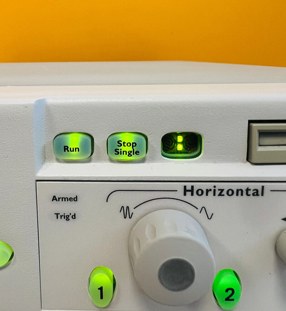 Agilent / HP 86100A-001 Infiniium DCA Digital Communications Analyzer Tested!