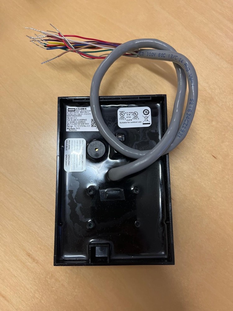 HID ICLASS SE 920PTNNEK0000 MULTICLASS RP40 WALL SWITCH READER