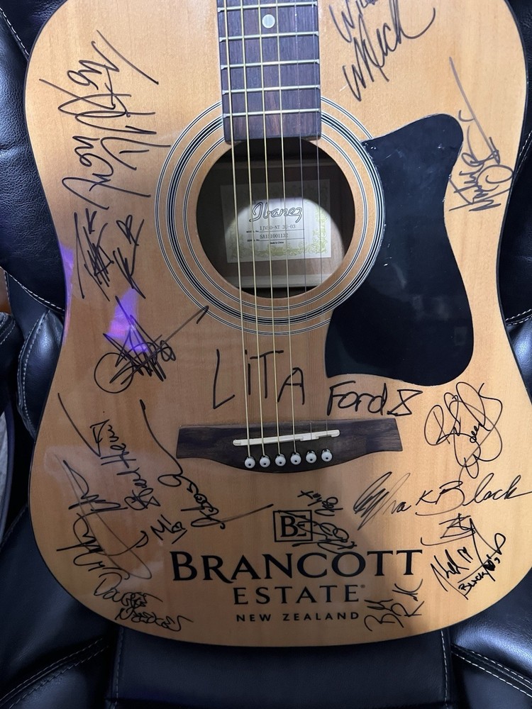 Ibanez Guitar Autograph