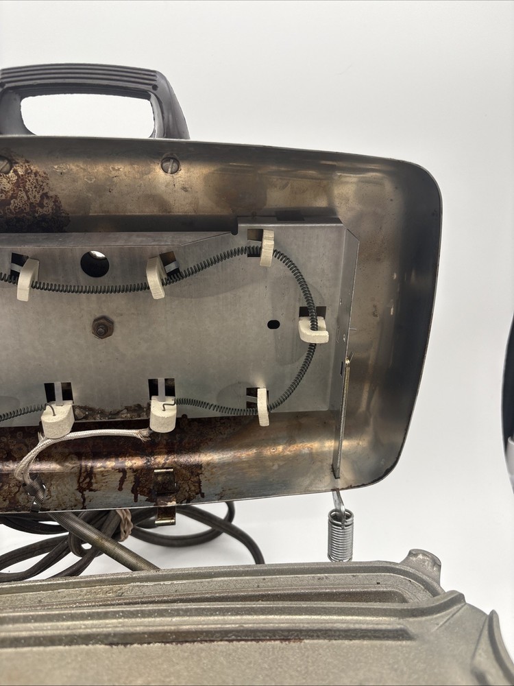 Vintage General Electric Chrome Waffle Maker & Griddle Works! Needs Some Clean