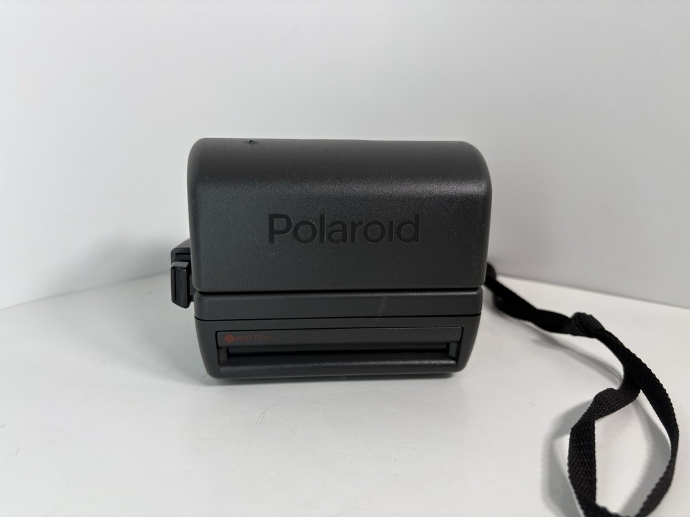 Polaroid One Step Close Up 600 Film Instant Camera With Strap - Untested (E)