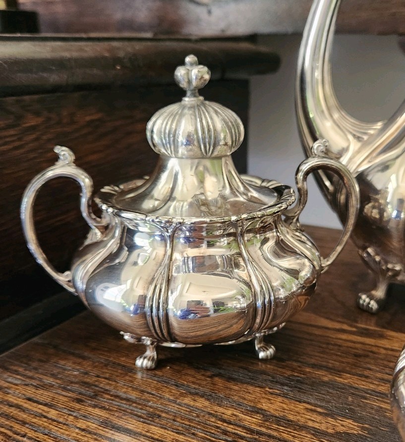 Pairpoint Silverplate 4 Piece Coffee/Tea Set #130