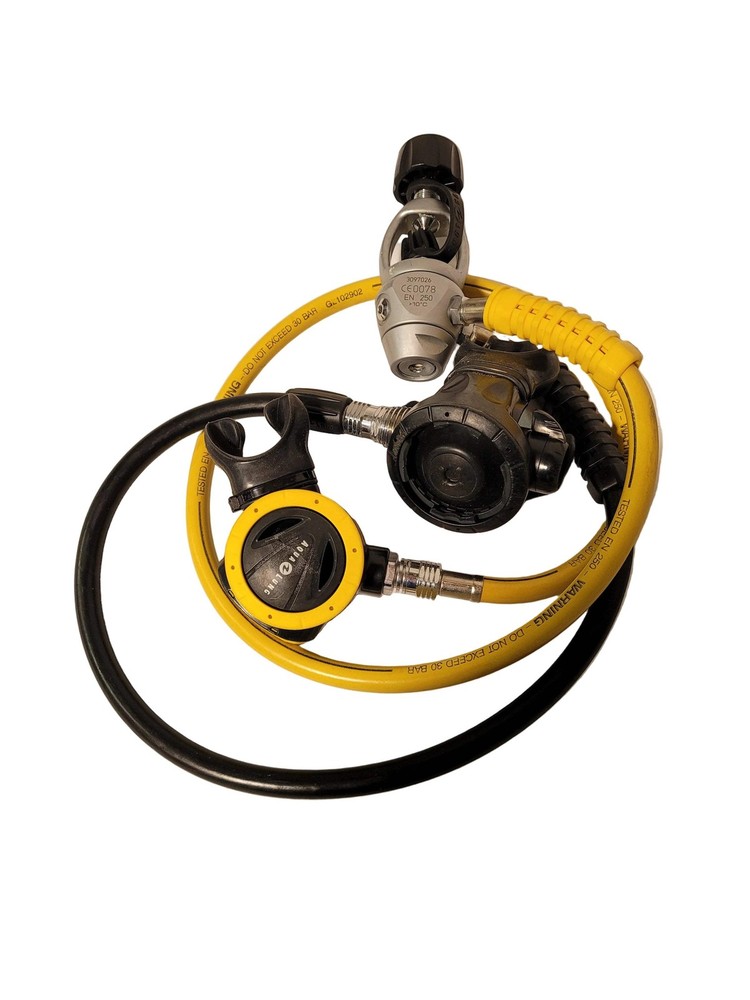 Aqualung Titan 1st and 2nd with ABS Octopus