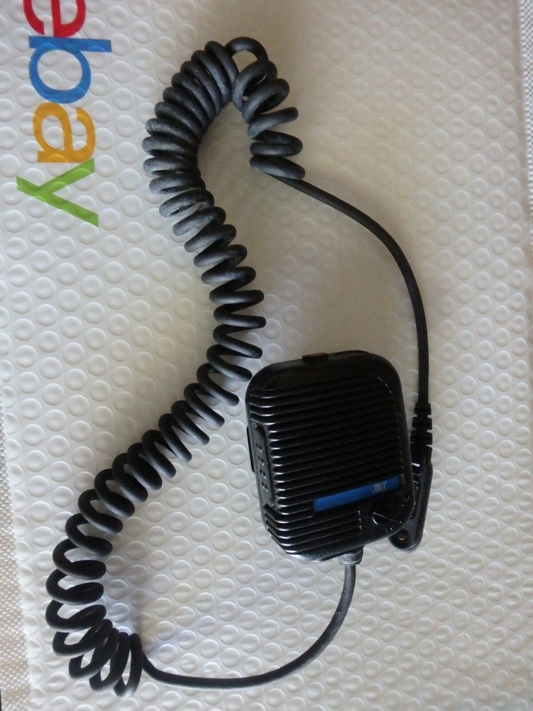 Globe Roamer Tait remote speaker microphone