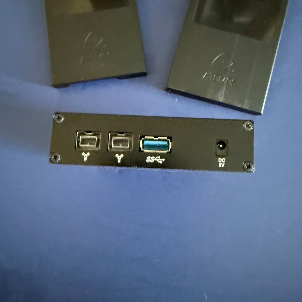 Atomos Ninja 2 SSD Reader (NO POWER SUPPLY) + 2 HHD CADDY EMPTY READ