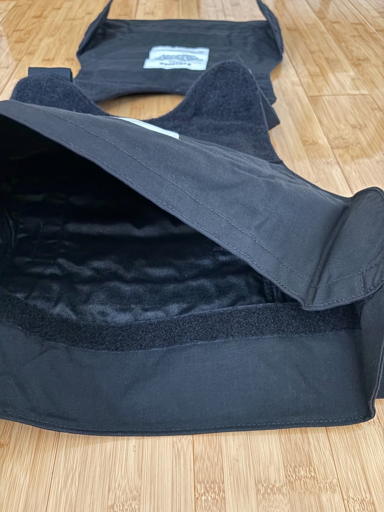 PROPPER GSV Tactical Armor Carrier Side Open Small 2013-2014 Black Molle