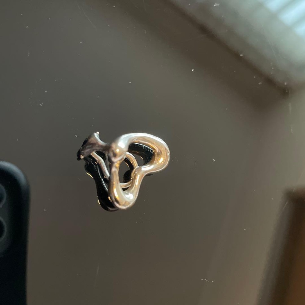 TIFFANY earring, single earring, heart design.