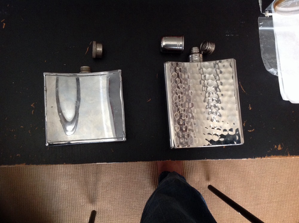 1 Set (2 Pcs.) Vintage Whiskey Flasks