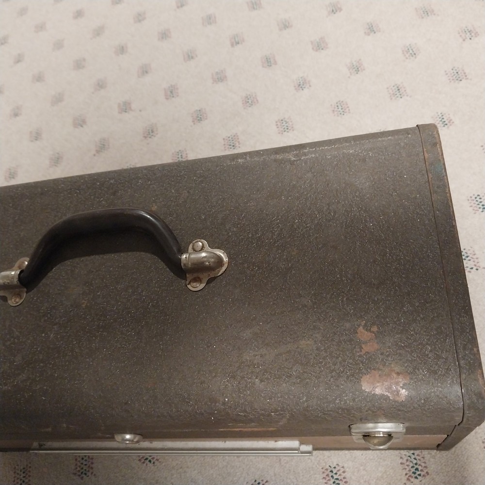 Kennedy Tool Box 220