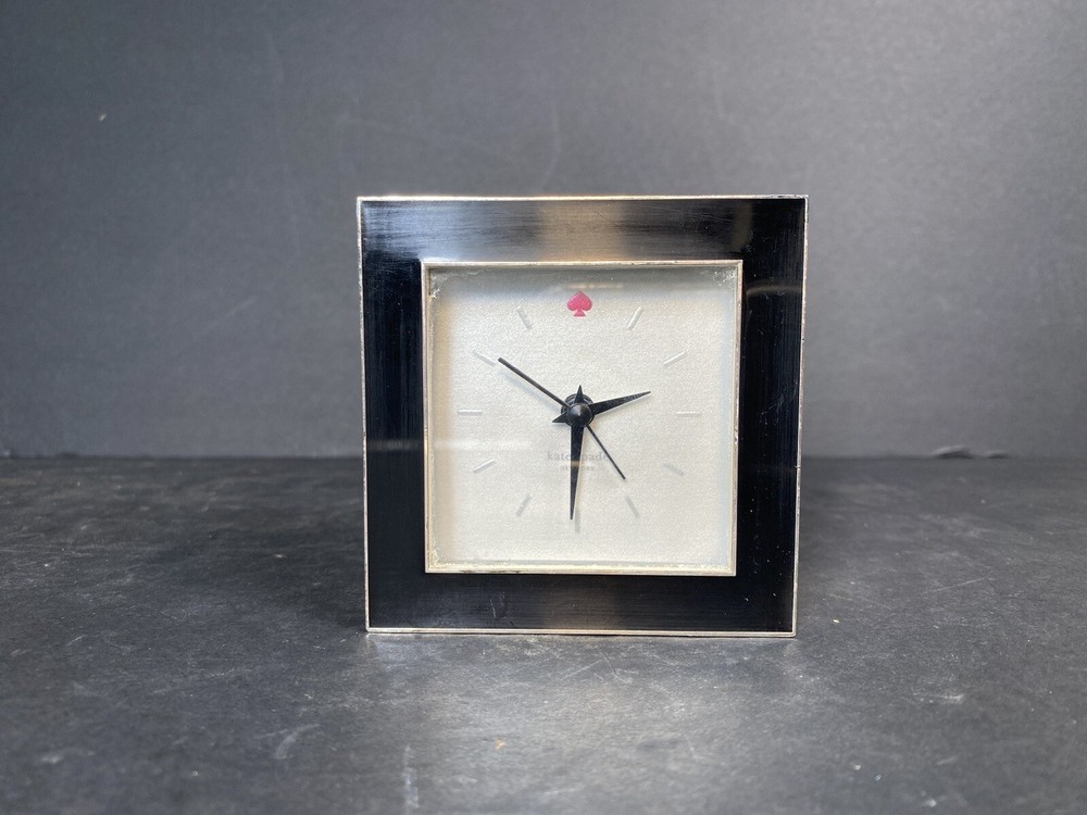 KATE SPADE Square Desk Clock