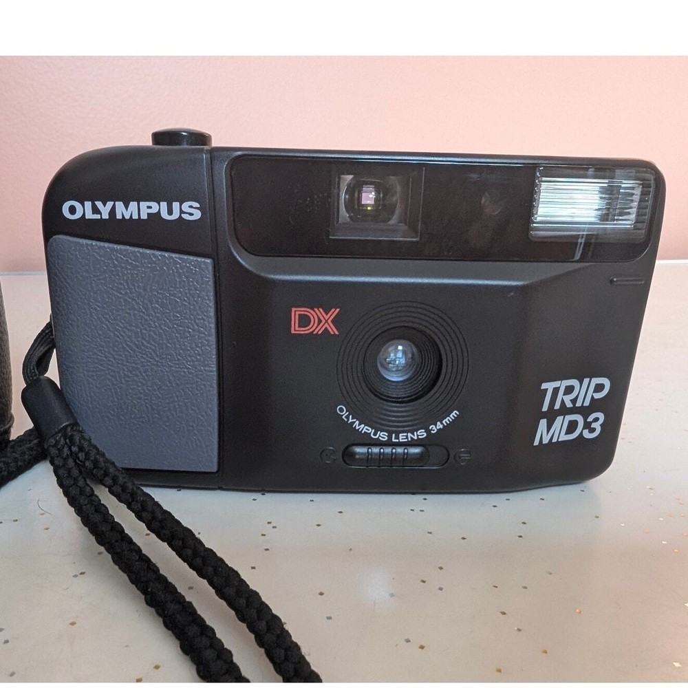 Olympus Trip MD3 35mm Camera Black Strap Leather Case Not Tested