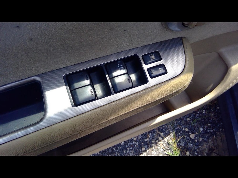 Engine ECM Electronic Control Module Left Hand Kick Panel Fits 09 VERSA 1124083