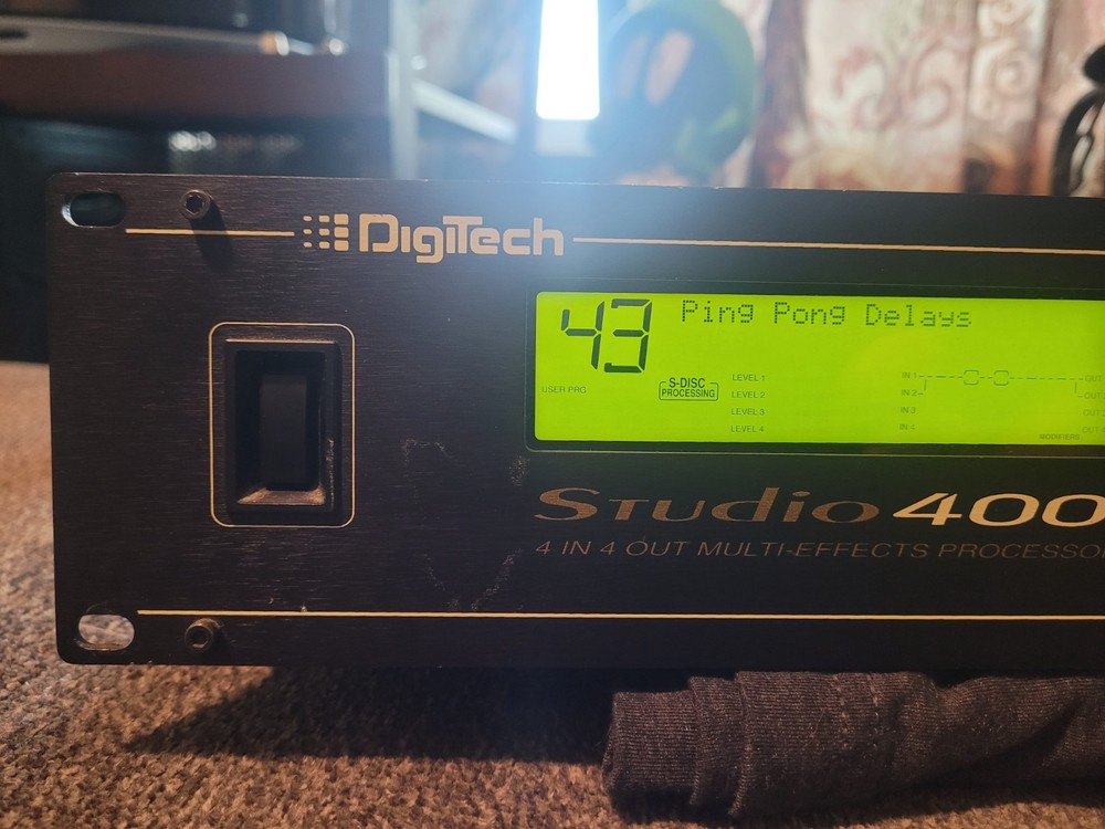 Digitech Studio 400