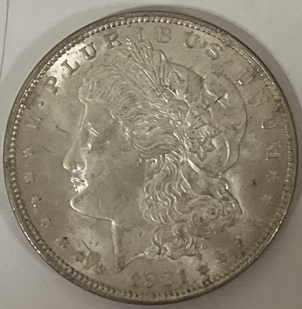1921 SILVER MORGAN DOLLAR