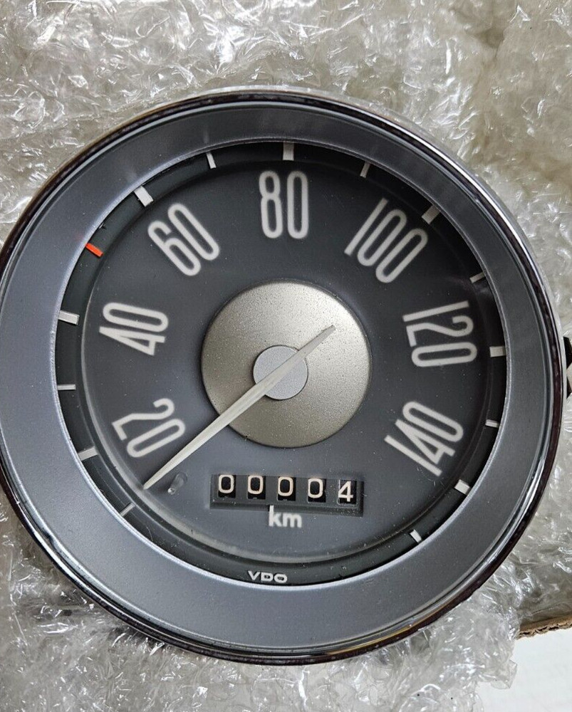 Vw 1500 Type 3 Speedometer from 1963 completely overhauled and readjusted