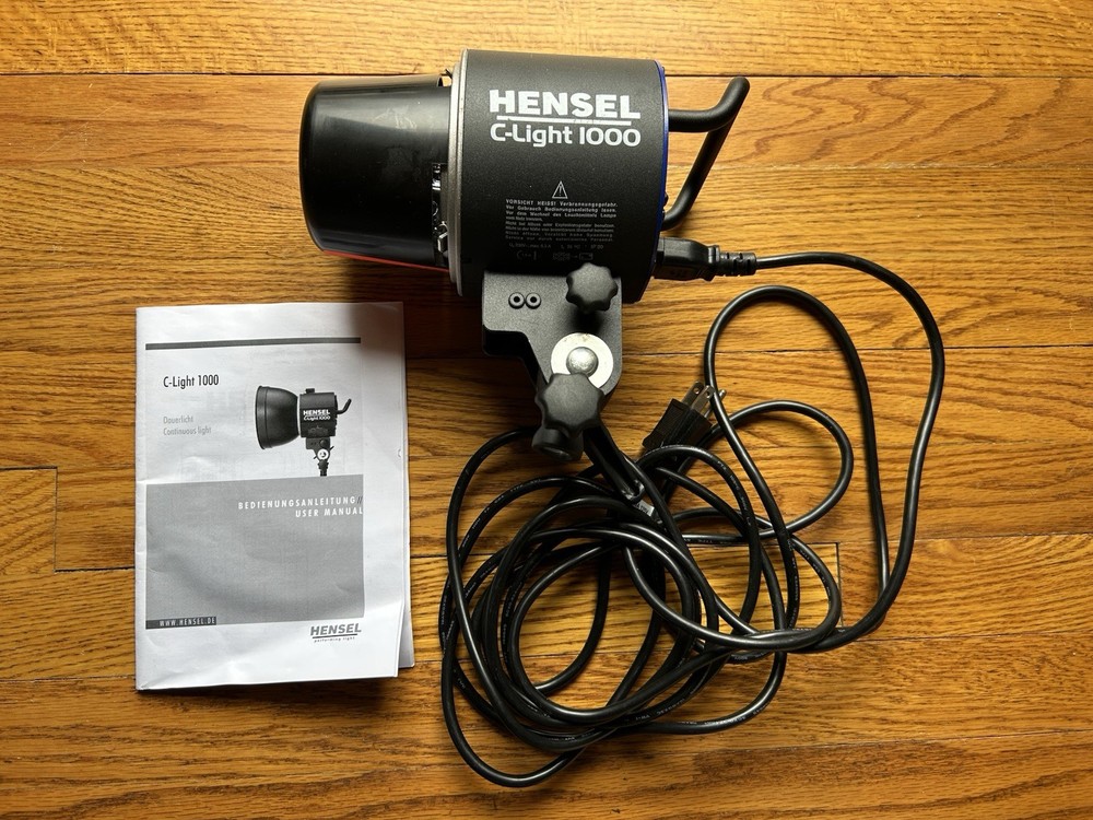 Hensel C-Light 1000 - Continuous Light No Reflector Included.