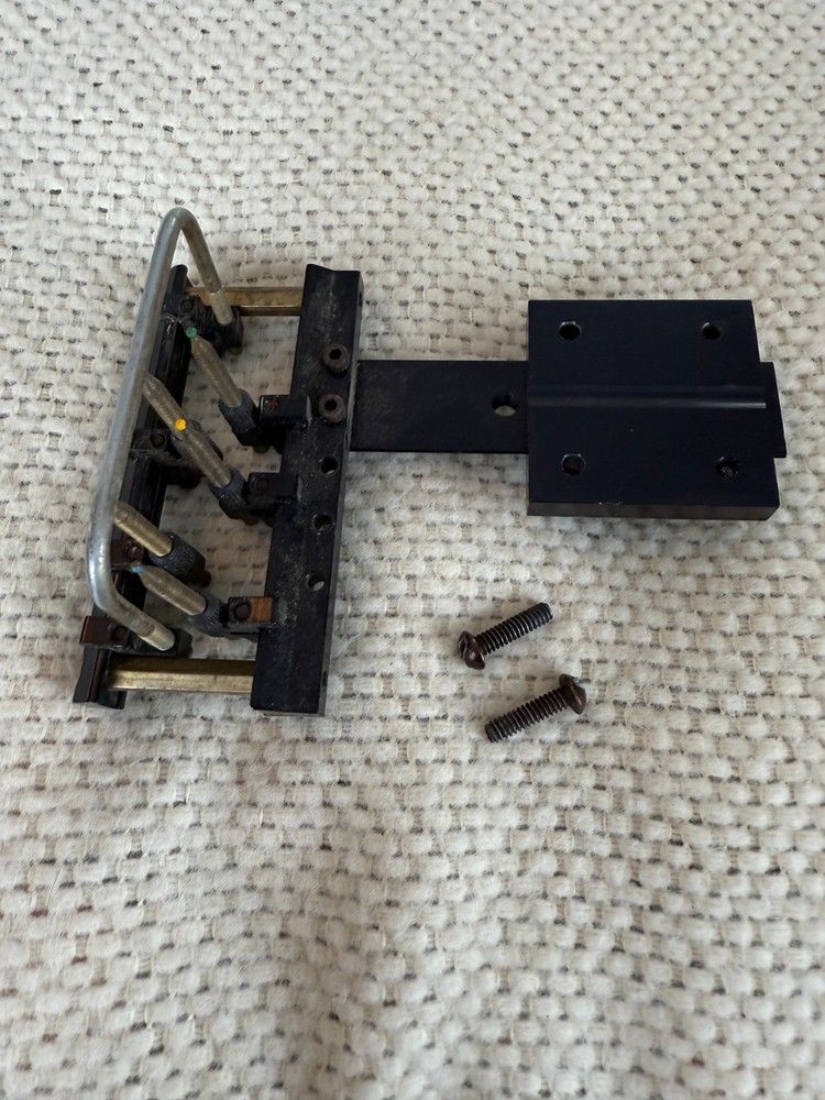 Accra 300 Dovetail Sight