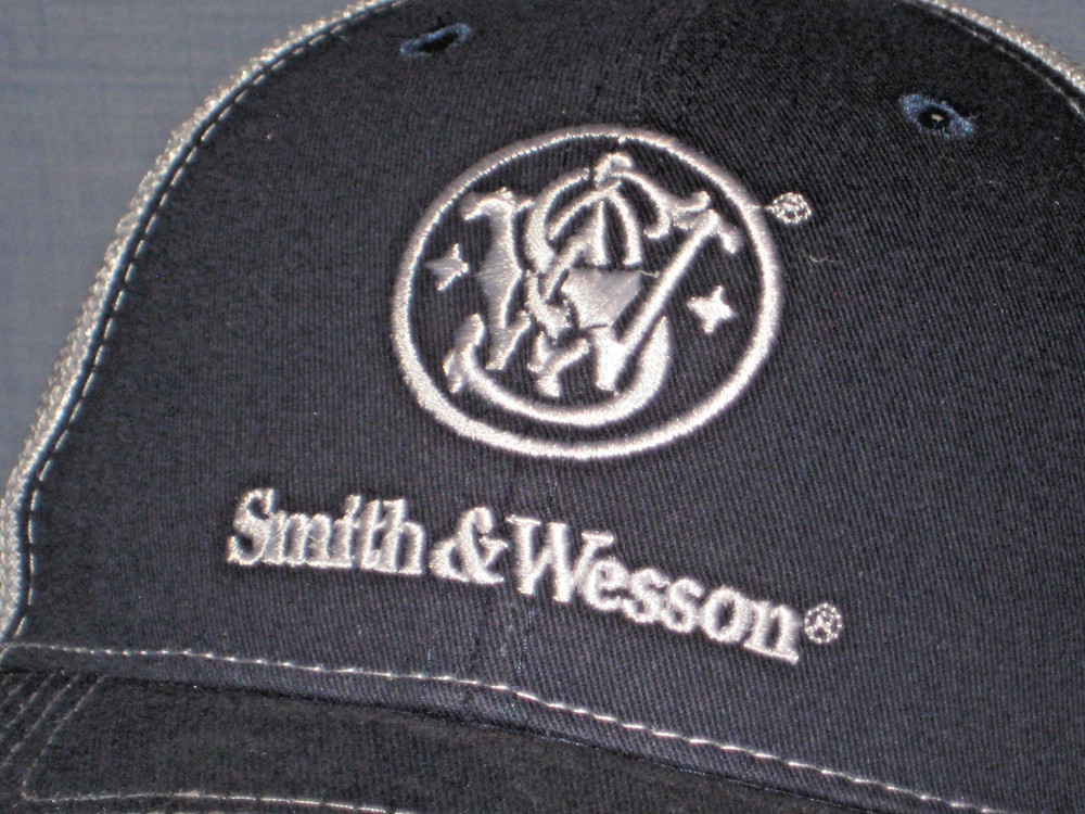 #3635N - SHARP SMITH & WESSON FIREARMS TRUCKER STYLE CAP, HAT - MESH BACK