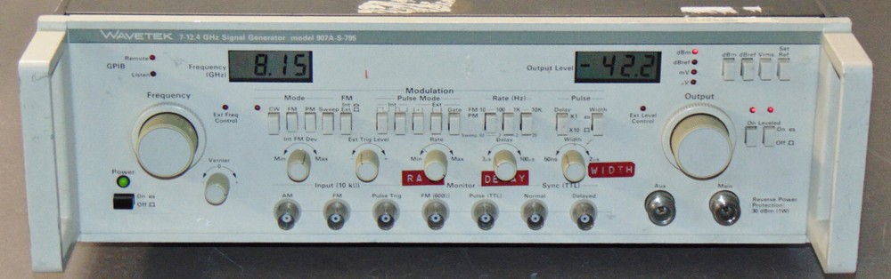 WaveTek 907A Signal Generator 7-12.4GHz
