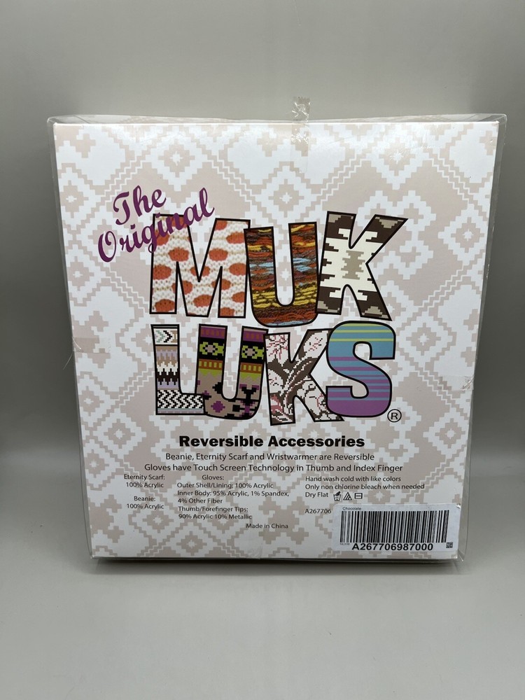 Mukluks Winter Accessories Set