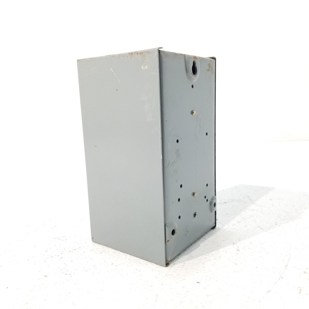Allen-Bradley Enclosed Switch 60 Amp 120 Volt