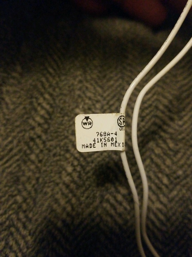 White-Rodgers 768A-4 / 41K5601 Silicon Nitride Ignitor - Used