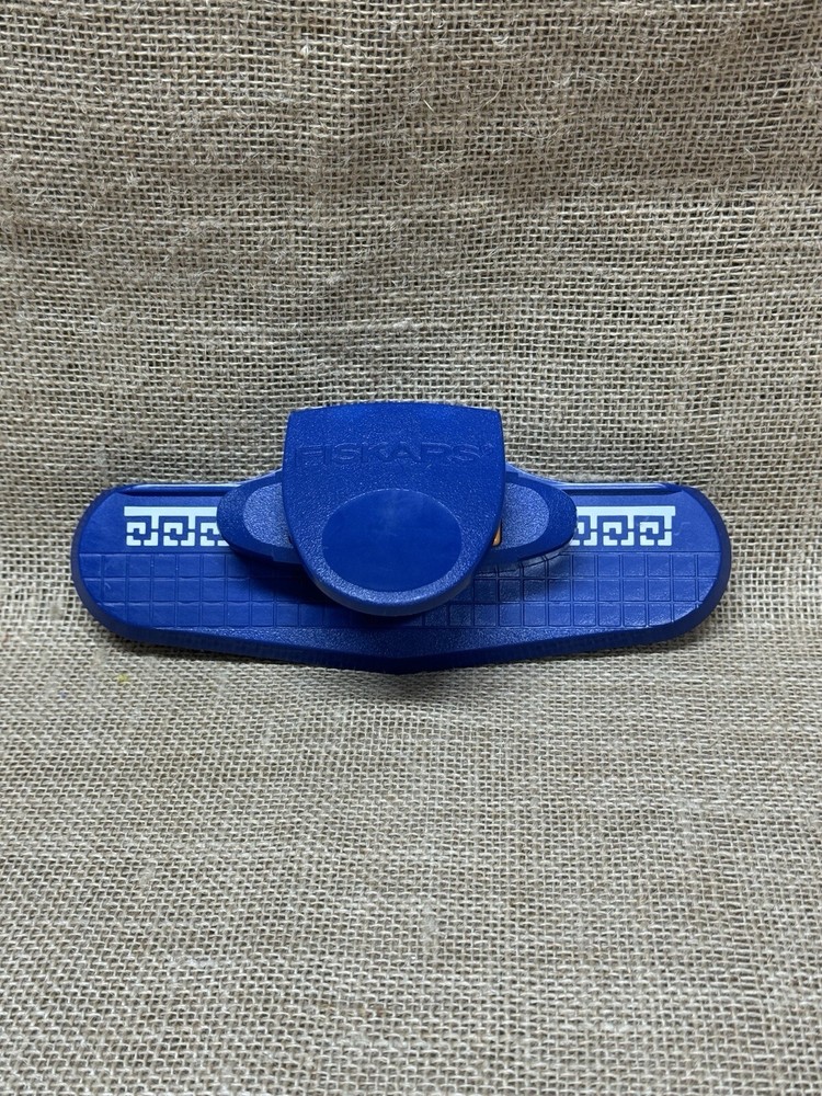 Fiskars Bracket Edge Border Paper Punch