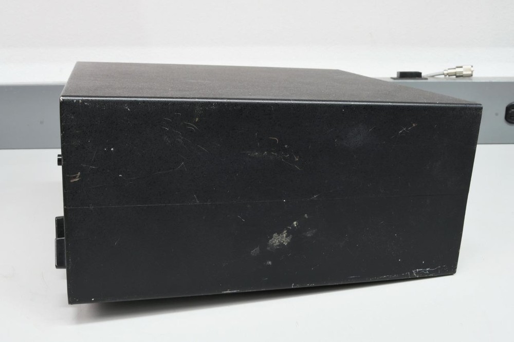 DRAKE C-4 STATION CONTROL CONSOLE