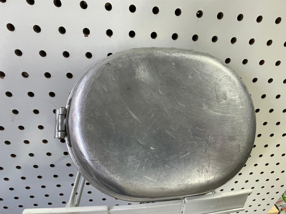 1945 US Mess Kit Outer