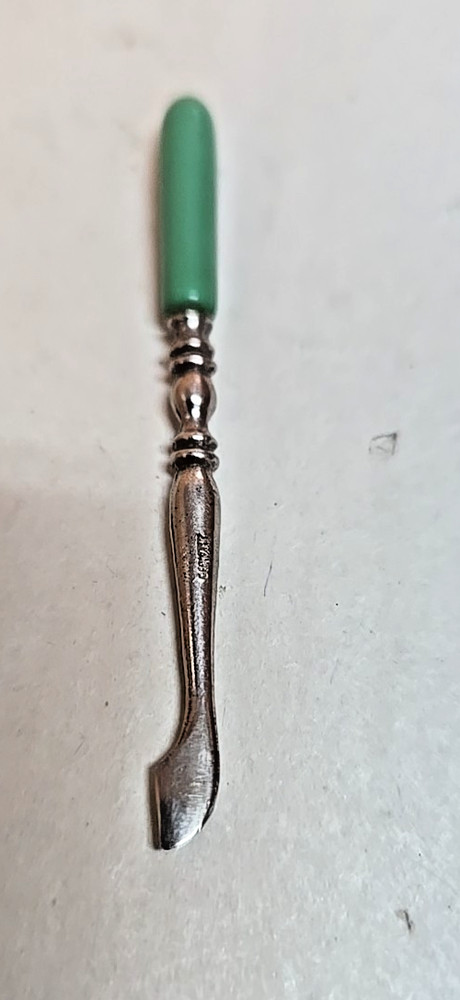 Vintage Green Bakelite Manicure Tool; Germany